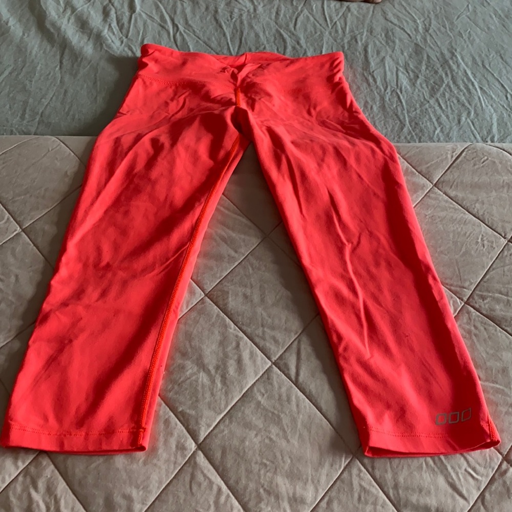 Like new Lorna Jane Leggings.